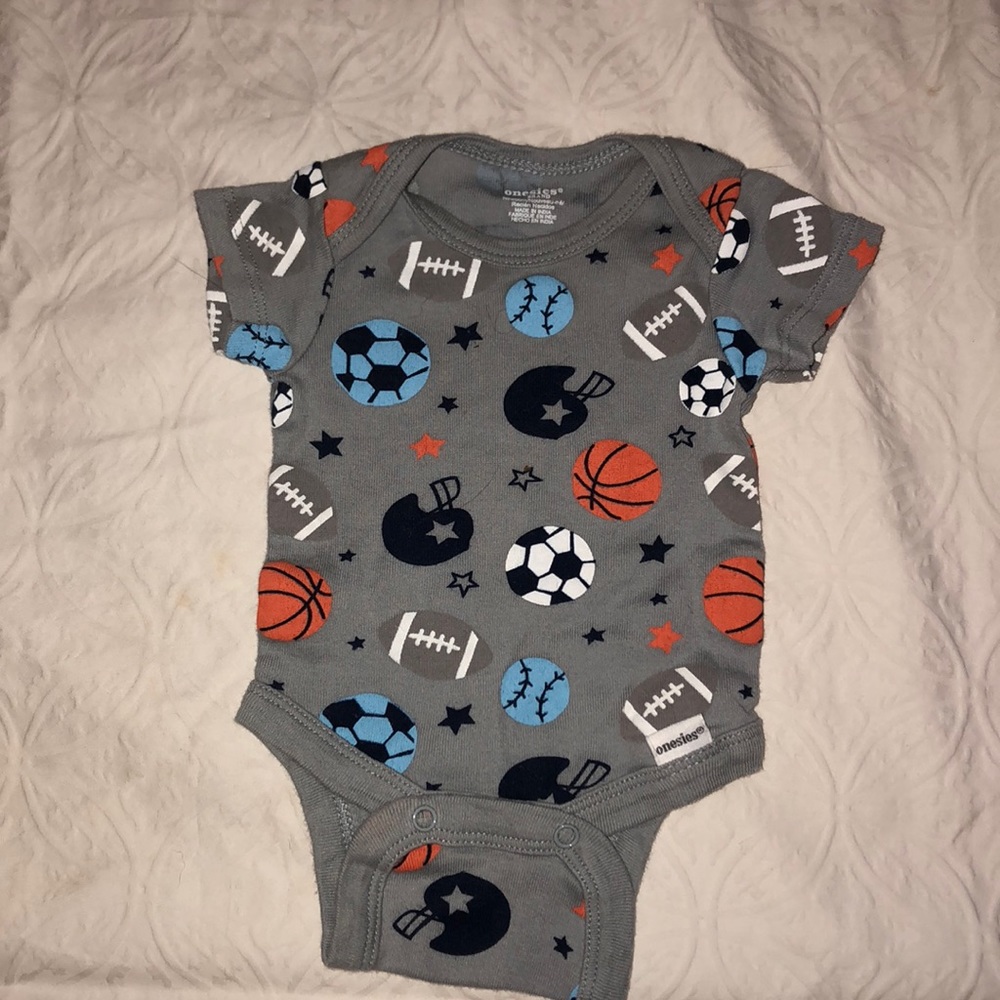 Onesie Size NB Gray